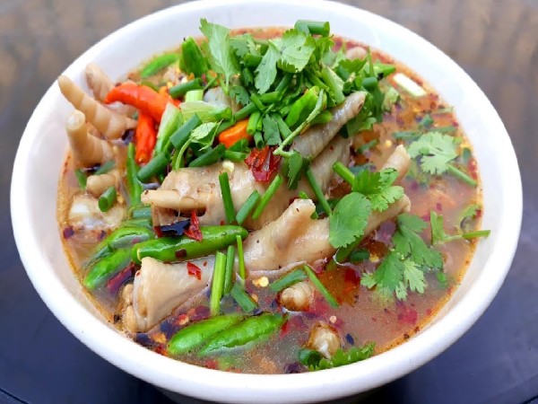 ต้มแซ่บตีนไก่(ฮาลาล)(รับ 12 เมย.69)