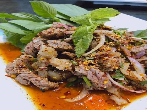 น้ำตกเนื้อ(ครัวอิสลาม)